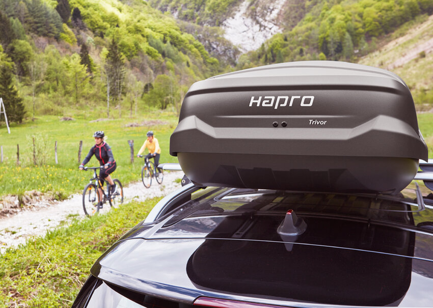 Hapro Trivor 440 Brilliant Black 440L dakkoffer